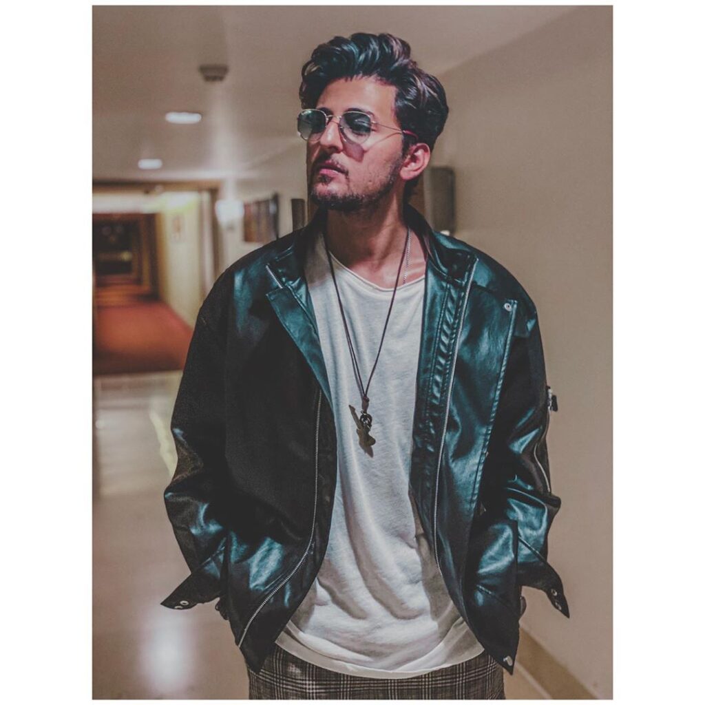 Best Darshan Raval Instagram Moments - 1