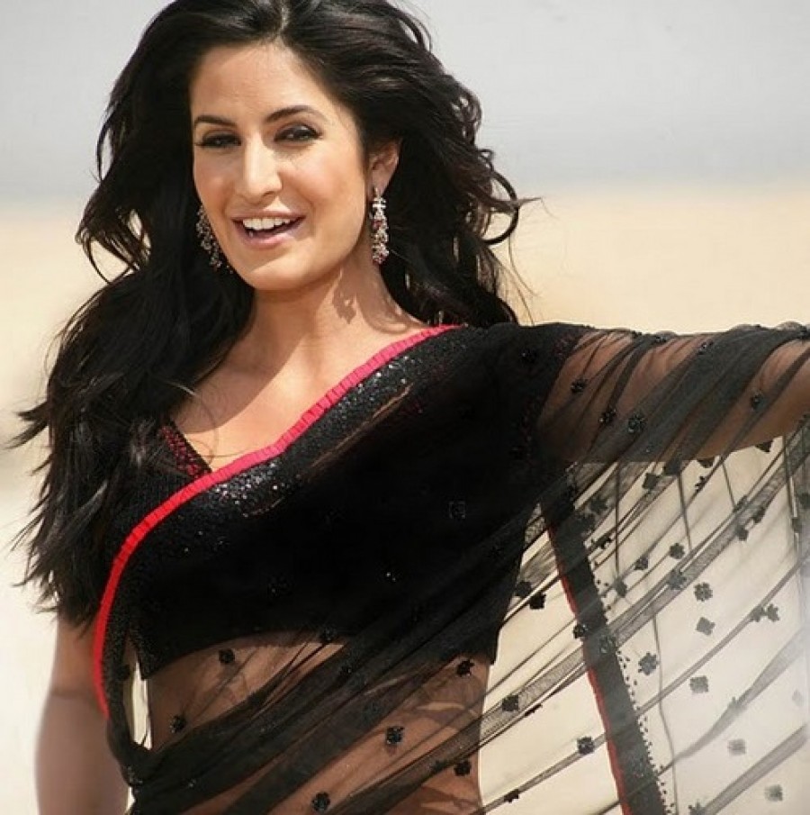 Katrina Kaif’s UNSEEN saree looks to inspire you - 2