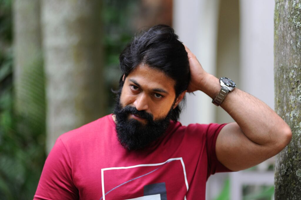 KGF superstar Yash swears by these style rules and you should too - 4