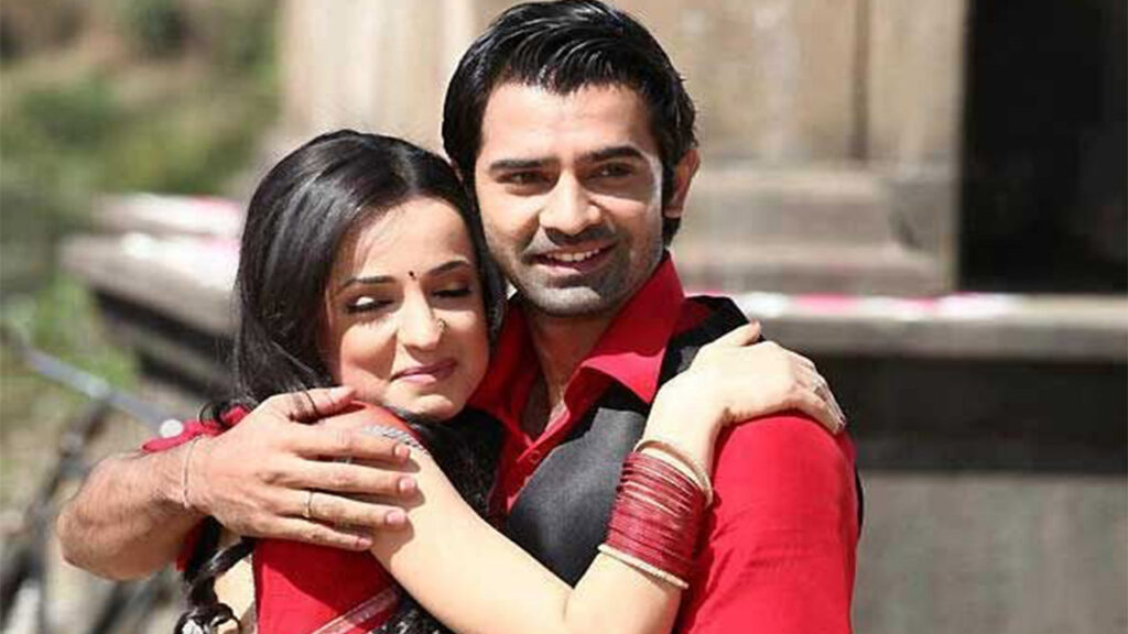 Know more about Iss Pyaar Ko Kya Naam Doon stars’ off-screen bonding - 2