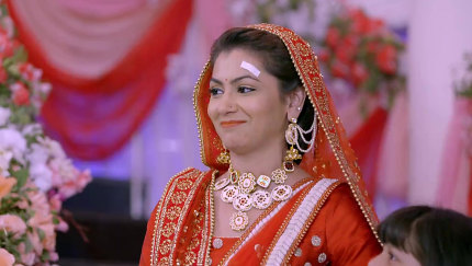 Kumkum Bhayga: Pragya Aka Sriti Jha’s Stunning Bridal Jewellery Collection - 2