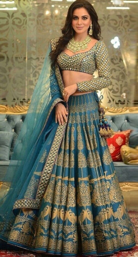 Kundali Bhadya fame Shraddha Arya looks stunning in lehenga - 1