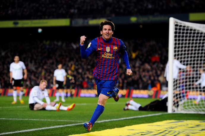 Lionel Messi And His Best On-Field Moments - 0