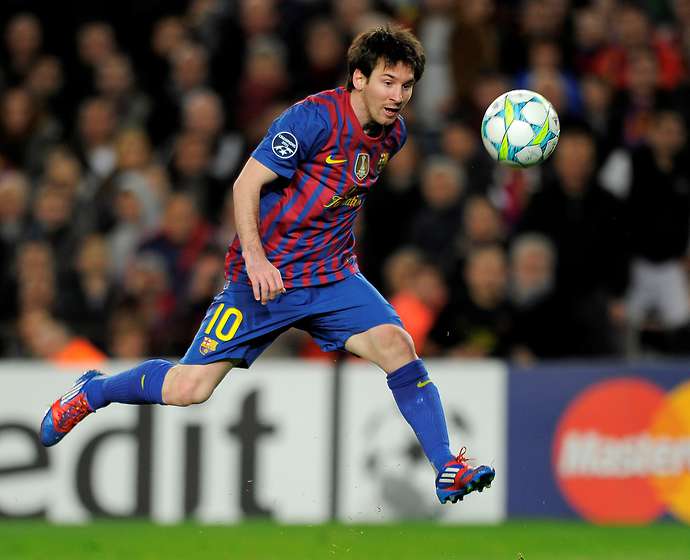 Lionel Messi And His Best On-Field Moments - 1