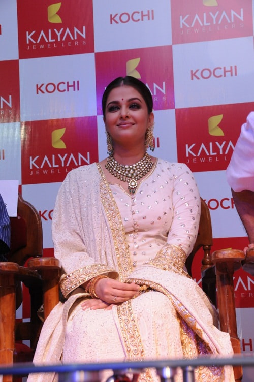 List of brands for which Aishwarya Rai Bachchan was a Brand Ambassador - 1