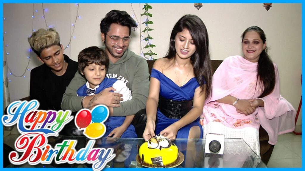 Meet real family of TikTok star Arishfa Khan - 2