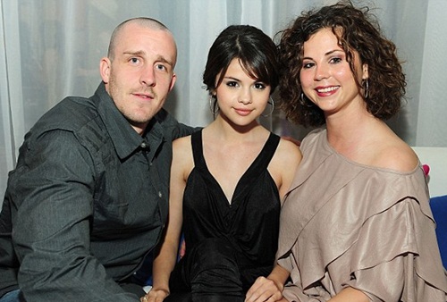 Meet The Real Family Of Selena Gomez! - 2