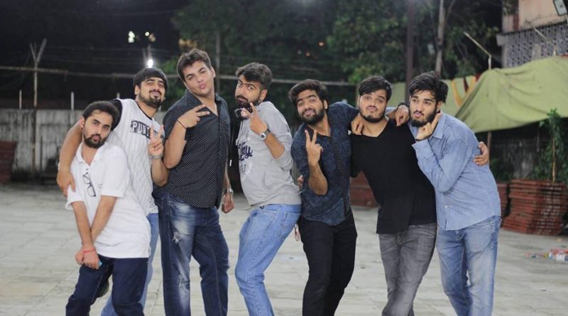 MEET the Team of Ashish Chanchlani Vines - 1