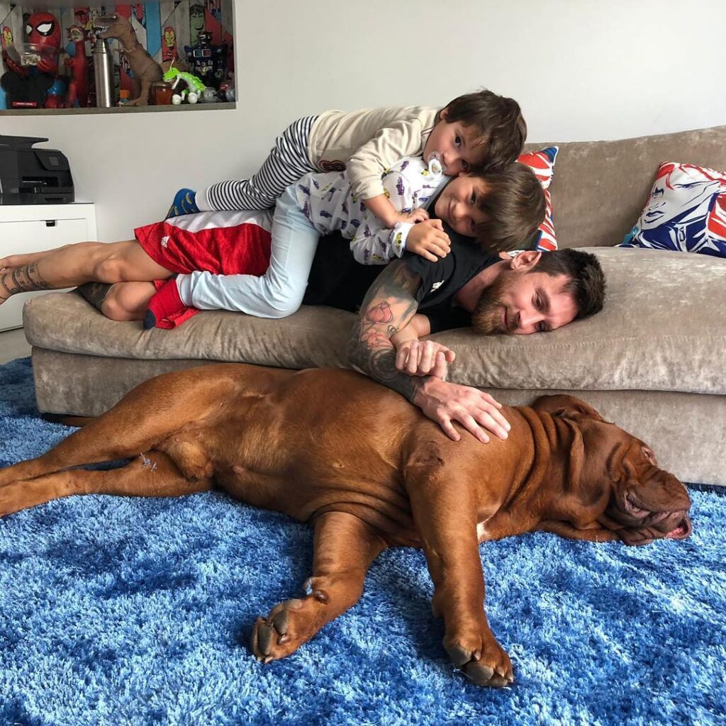 See Pics, Inside Lionel Messi And Antonella Roccuzzo’s Stylish Home - 4