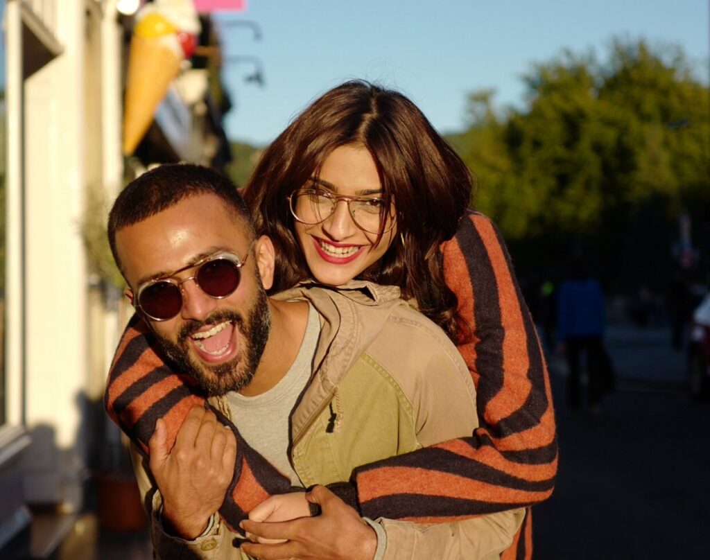 Sonam Kapoor and Anand Ahuja’s FUN Loving Moments - 3