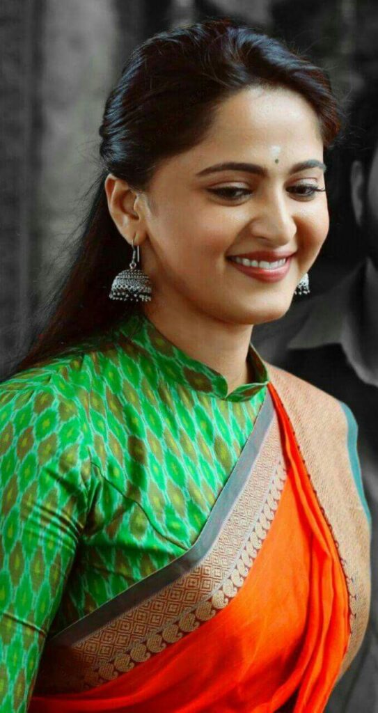 Steal Glamorous Saree Blouse Designs From Anushka Shetty’s Wardrobe - 3