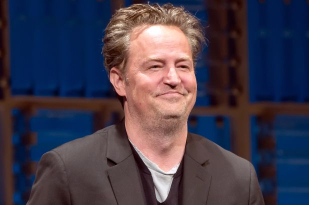 When Matthew Perry aka. Chandler from 'FRIENDS' fame broke the internet 1