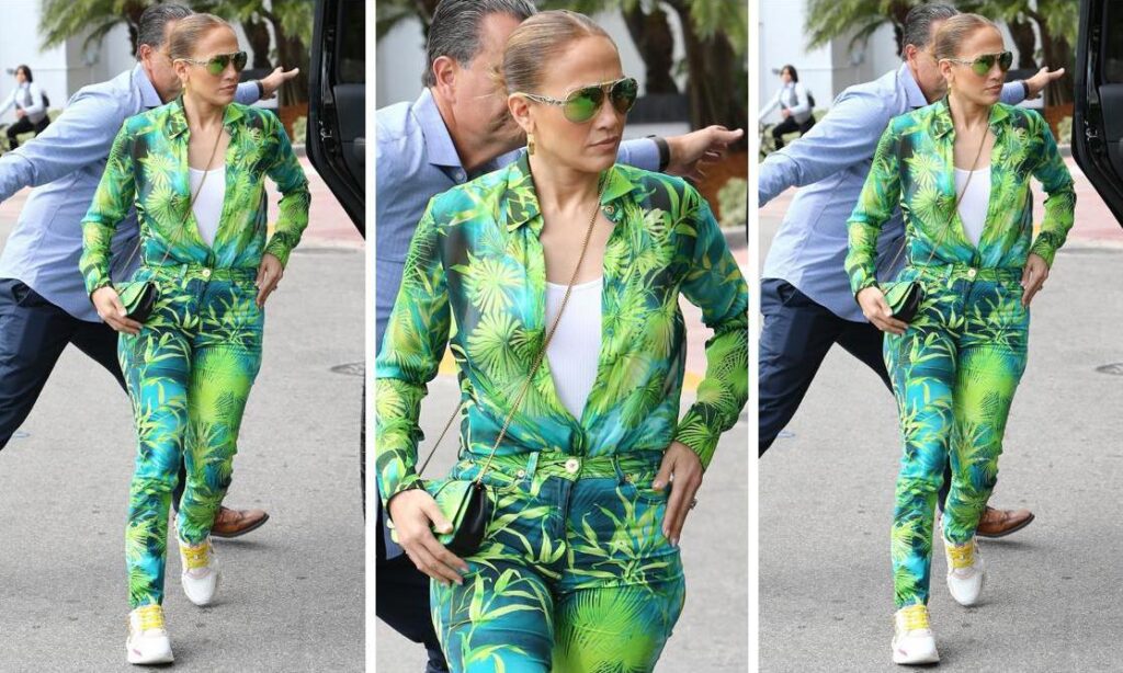 10 Best Jennifer Lopez’s Impressive Collection Of Casual Outfits - 8