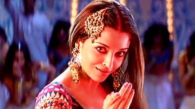 Sunday Mood: Oh la la with Aishwarya Rai Bachchan’s Kajra Re