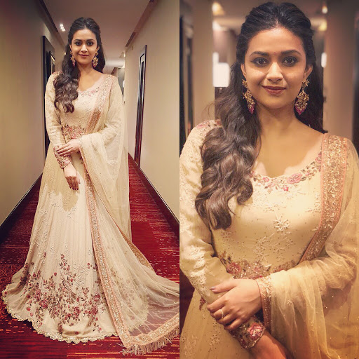 7 Keerthy Suresh’s Outfits are perfect for Mehendi ceremony - 1