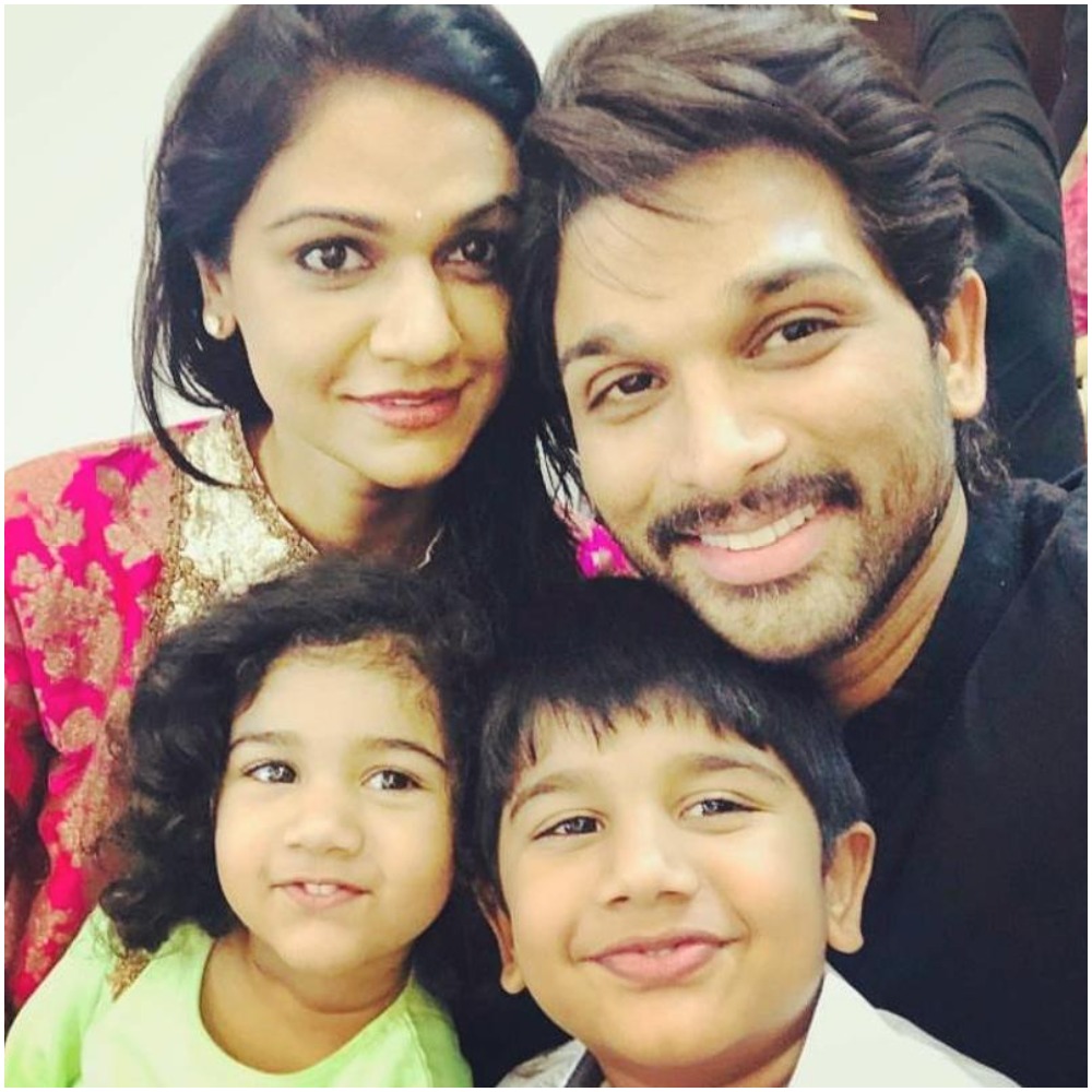 Allu Arjun and Sneha Reddy adorable moments with Ayaan and Arha - 1