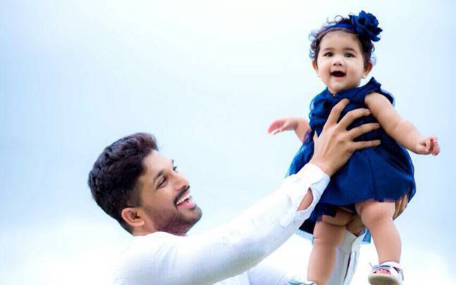 Allu Arjun and Sneha Reddy adorable moments with Ayaan and Arha - 3