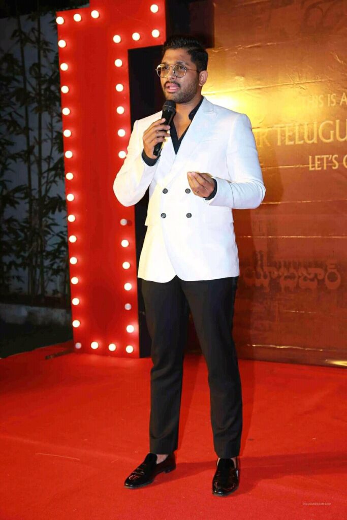 Allu Arjun with his ravishing red carpet looks that are hard to miss - 3