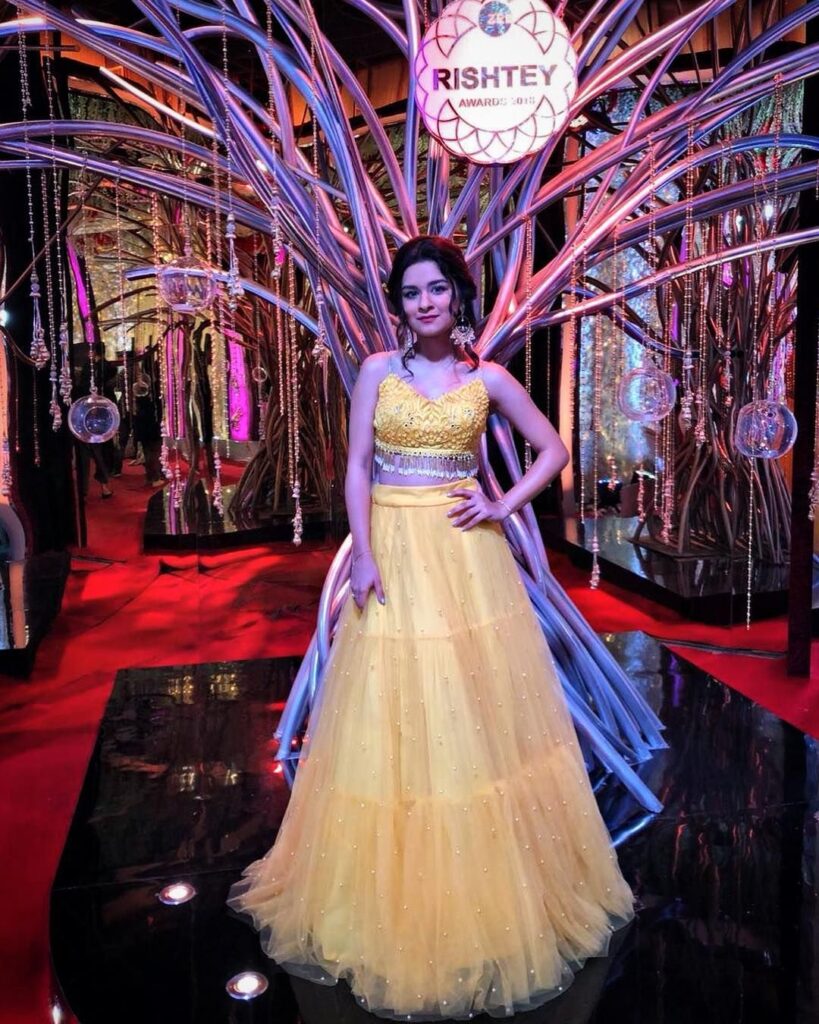 Avneet Kaur Looks: From Wedding To Red Carpet - 2