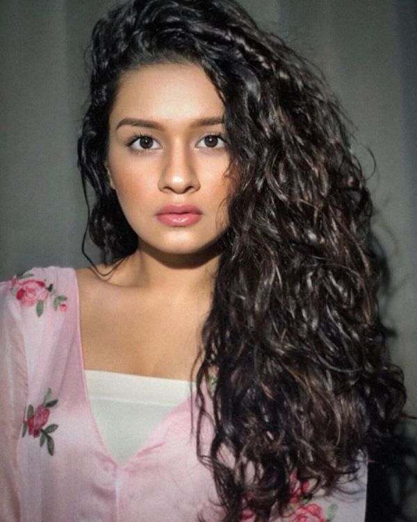 Avneet Kaur: The Diva is love at first sight - 3