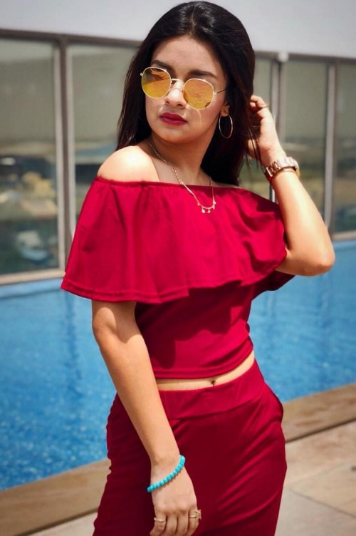 Avneet Kaur’s RED HOT Avatar! - 3