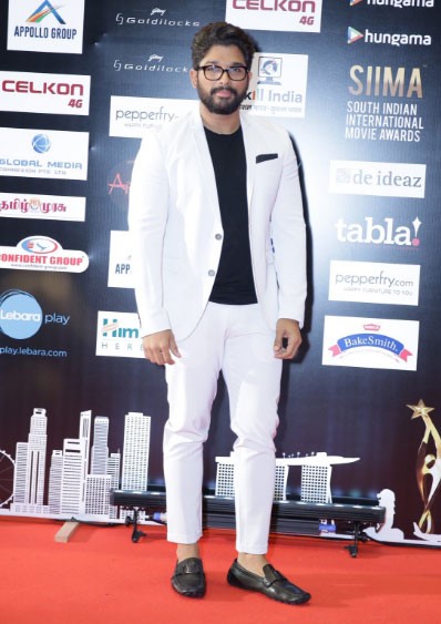 Best times when Allu Arjun lit up the red carpet - 1