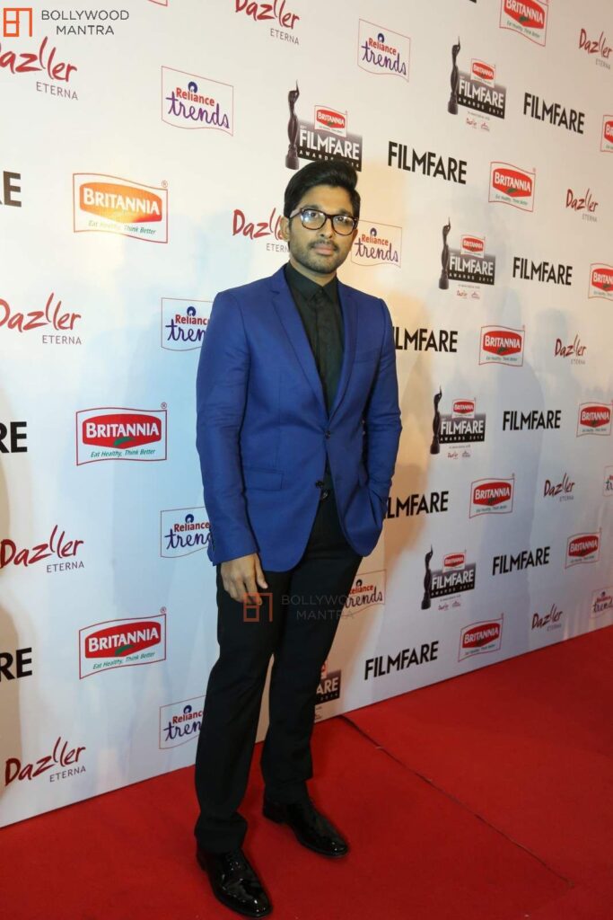Best times when Allu Arjun lit up the red carpet - 2