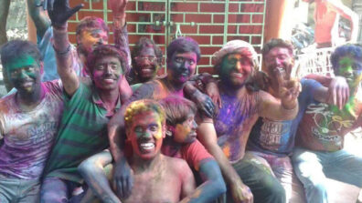 Can you guess who is in Arijit Singh’s Holi picture?