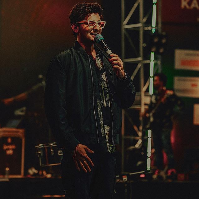 Darshan Raval and his love for black outfits - 1