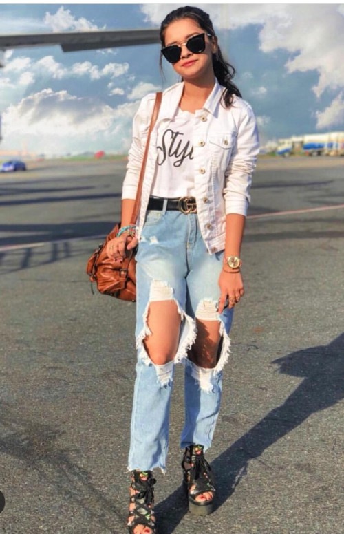 Denim outfits of Avneet Kaur to take inspiration from - 0