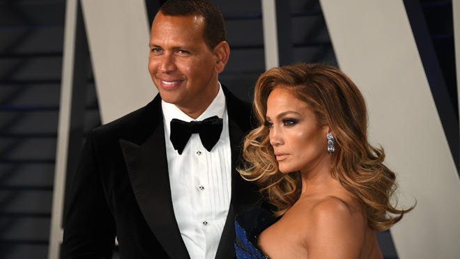 Every Time Jennifer Lopez And Alex Rodriguez Give Major Relationship Goals! - 1