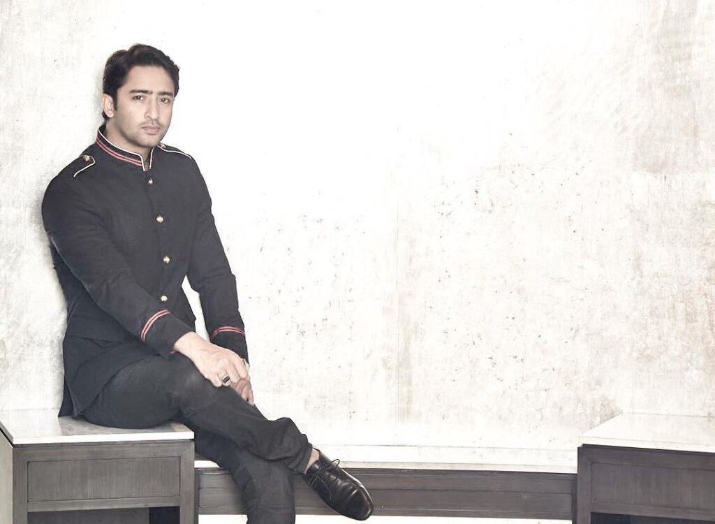 From Traditional To Western Outfits — Shaheer Sheikh’s Style Is Top-Notch - 6