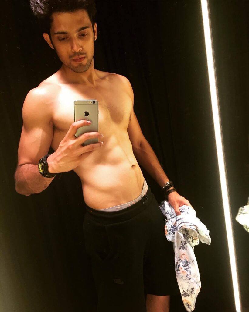 HOT PHOTOS: Parth Samthaan Sets Screens On Fire With This Shirtless Snaps - 0