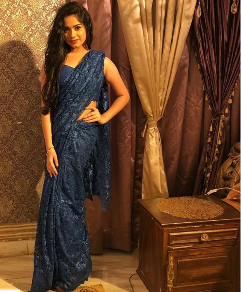 Jannat Zubair in Lehenga Or Saree: Who’d you prefer? - 0