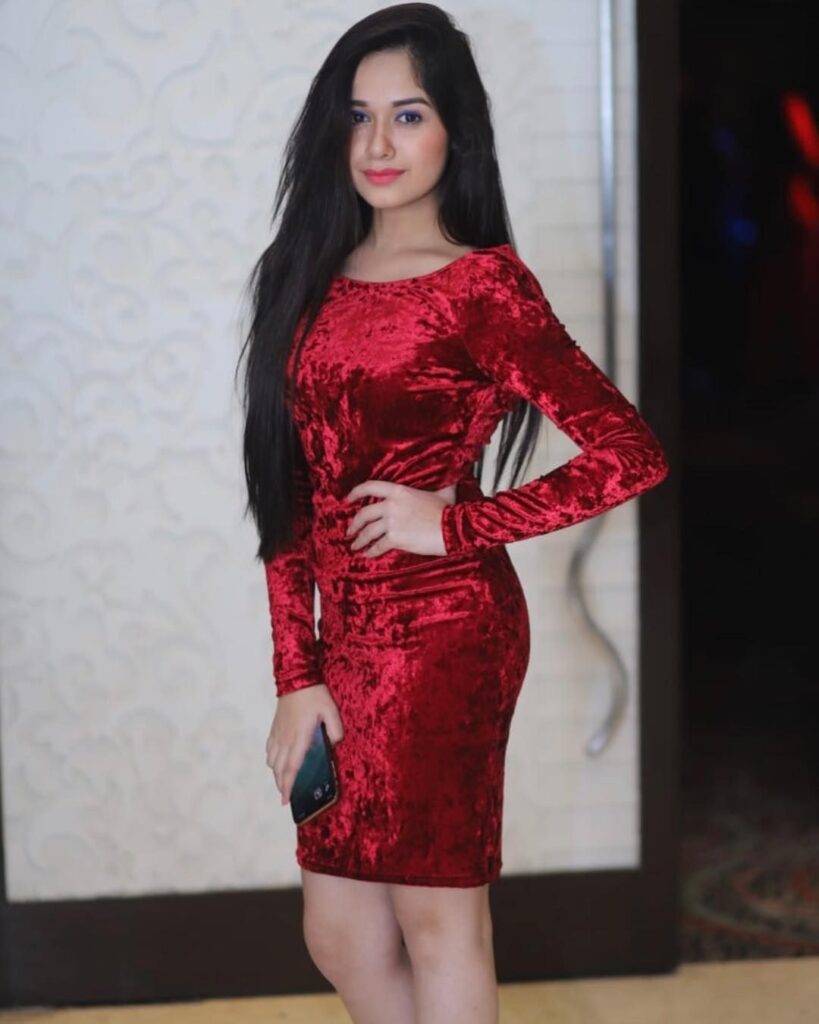 Jannat Zubair Slays In RED Outfits And These Photos are proof, Check Out - 1