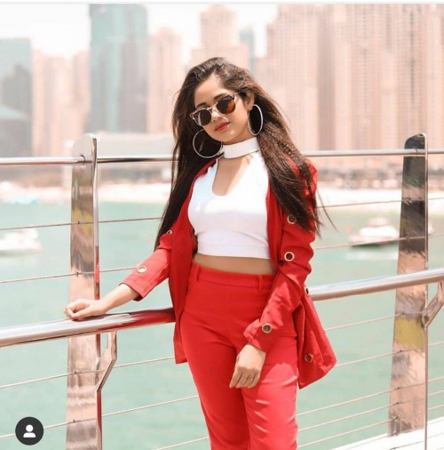 Jannat Zubair’s Best Jacket Looks - 3