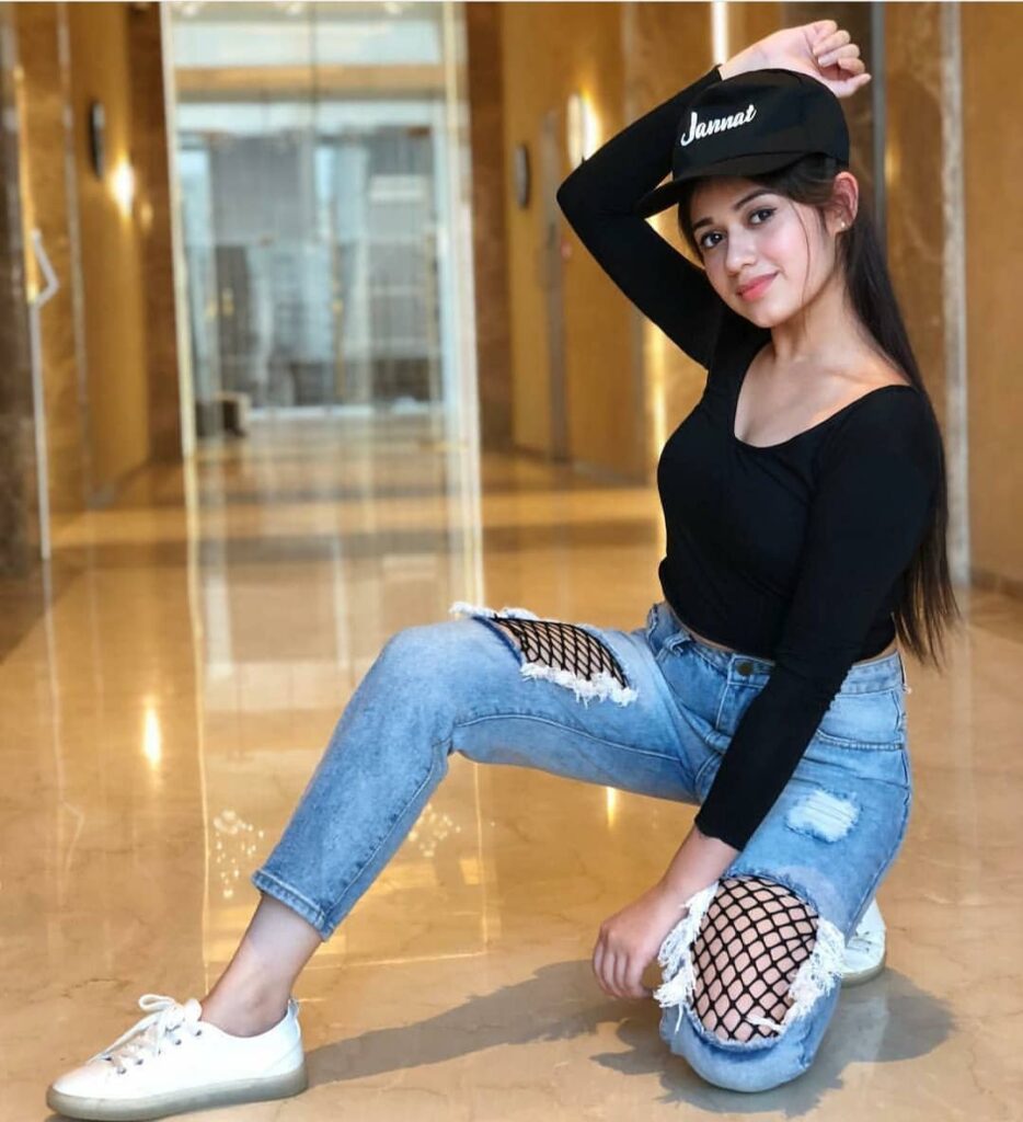 Jannat Zubair’s Tee Collection we would love to buy - 5