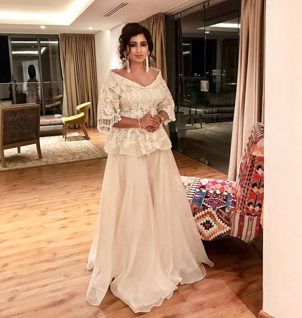 Just like her music, Shreya Ghoshal’s style is on point too - 2