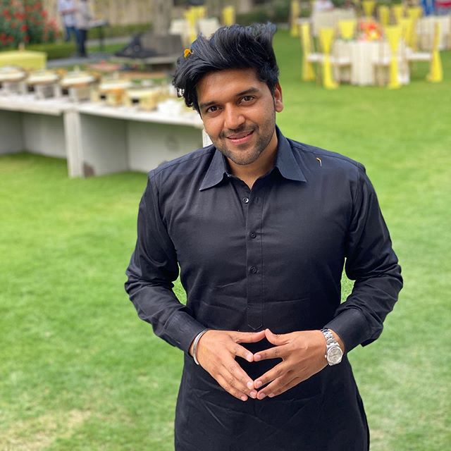 Just like his music, Guru Randhawa’s style is on point too - 2