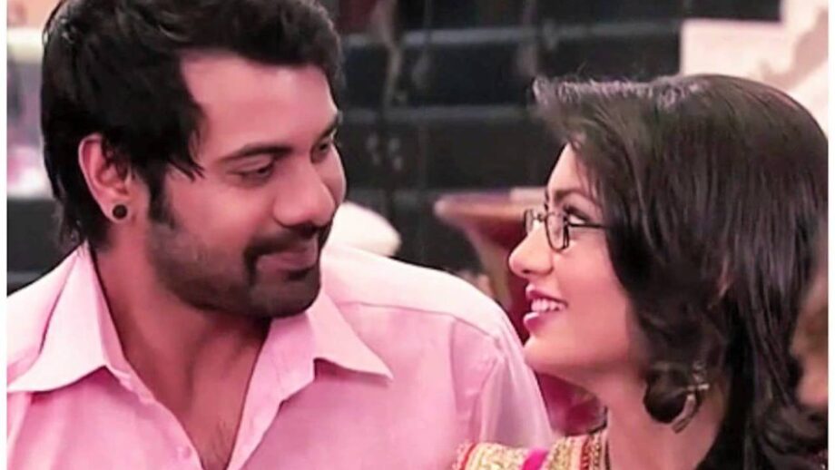 Kumkum Bhagya: 5 Times Abhi and Pragya Irrevocably Made Us Smile And Fall For Them!