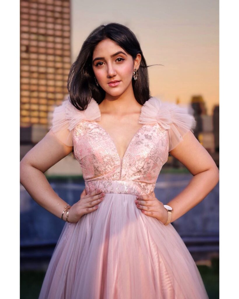 Mithila Palkar, Avneet Kaur, Radhika Apte, Ashnoor Kaur: The celeb-inspired Pinky pink looks - 0