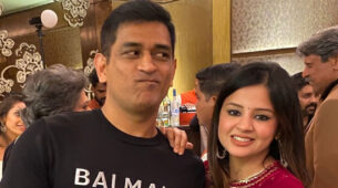 MS Dhoni And Wife Sakshi Dhoni’s Cute Moments
