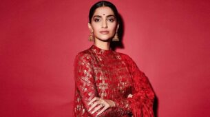 Sonam Kapoor’s LAKME FASHION WEEK Outfits: Rate The Best Look?