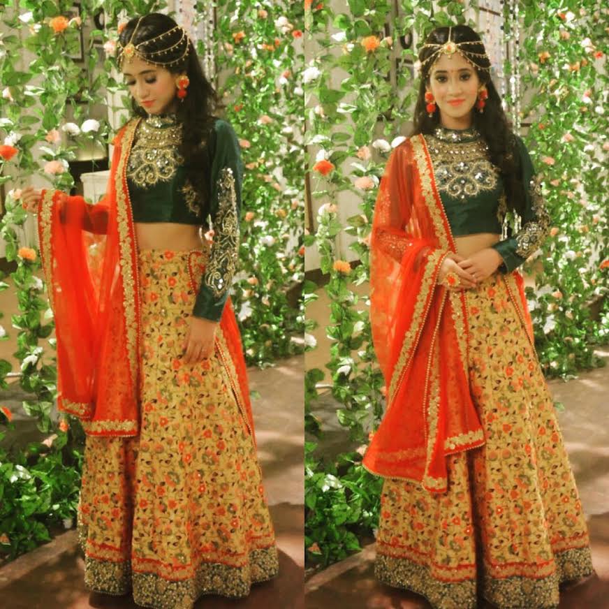 Take an Inspiration from Shivangi Joshi’s lehenga choli looks with maang tika to enhance your look on the big day - 1