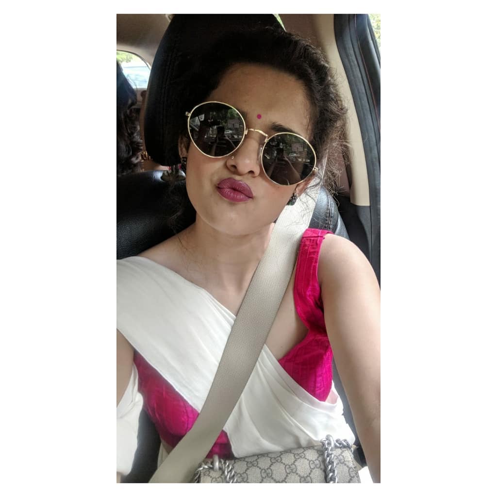 These pictures prove Mithila Balkar’s love for sunglasses - 0