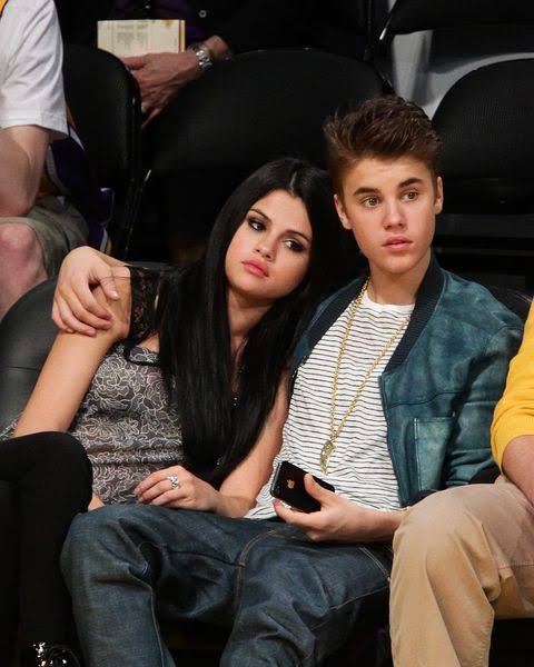 #Throwback Selena Gomez & Justin Bieber FUN Loving Moments - 0