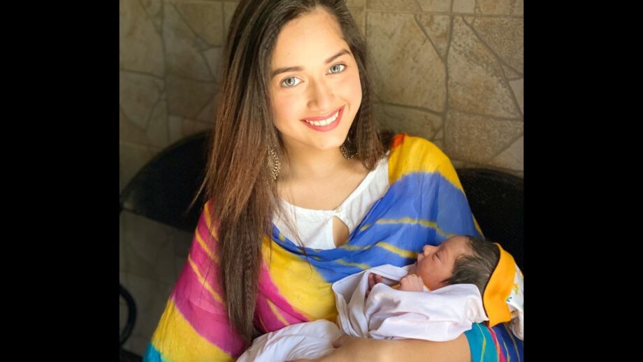 TikTok star Jannat Zubair welcomes baby sister