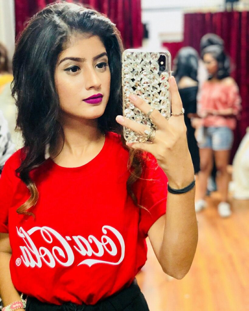 Who is Arishfa Khan? Why she is so popular? - 2