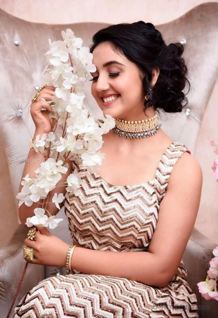 10 Of Ashnoor Kaur’s Prettiest Looks! - 0