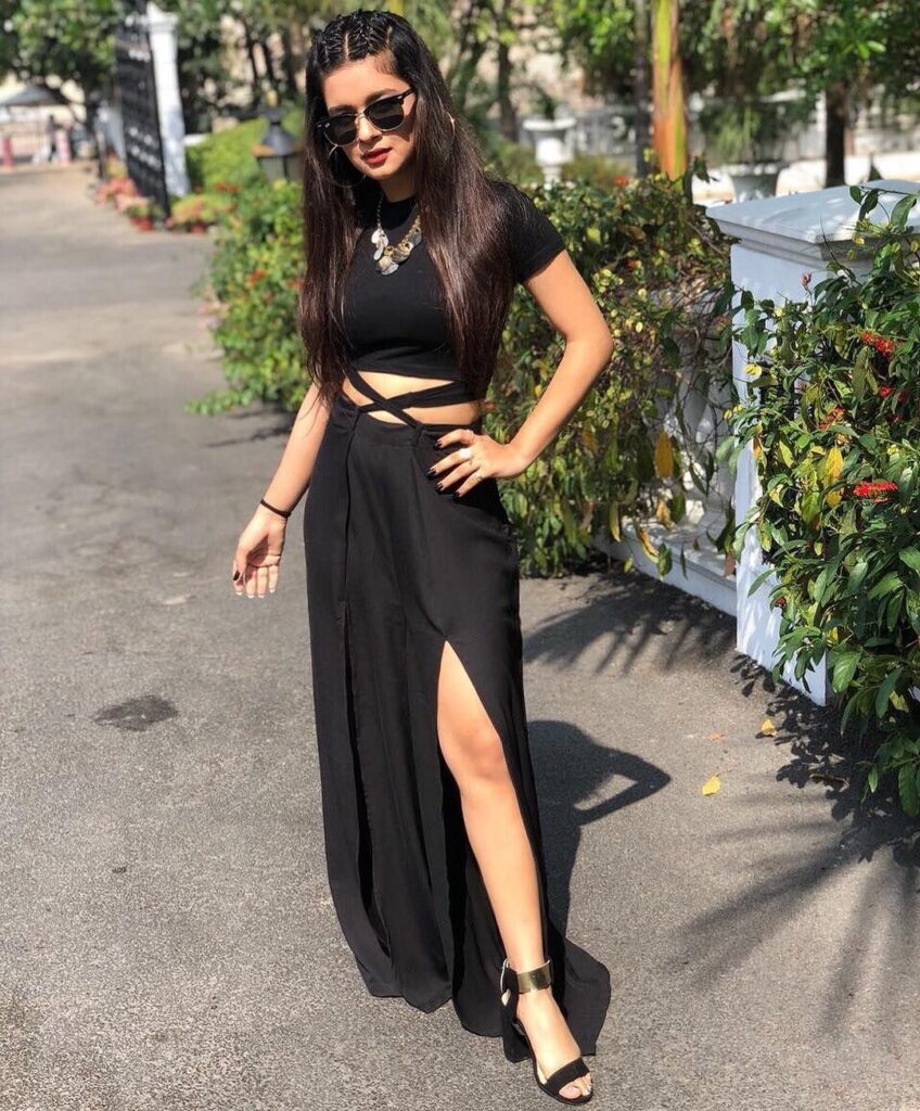 Aashika Bhatia Vs Mithila Palkar Vs Avneet Kaur: Who Pulled Off Black Sleek Look Better? - 1